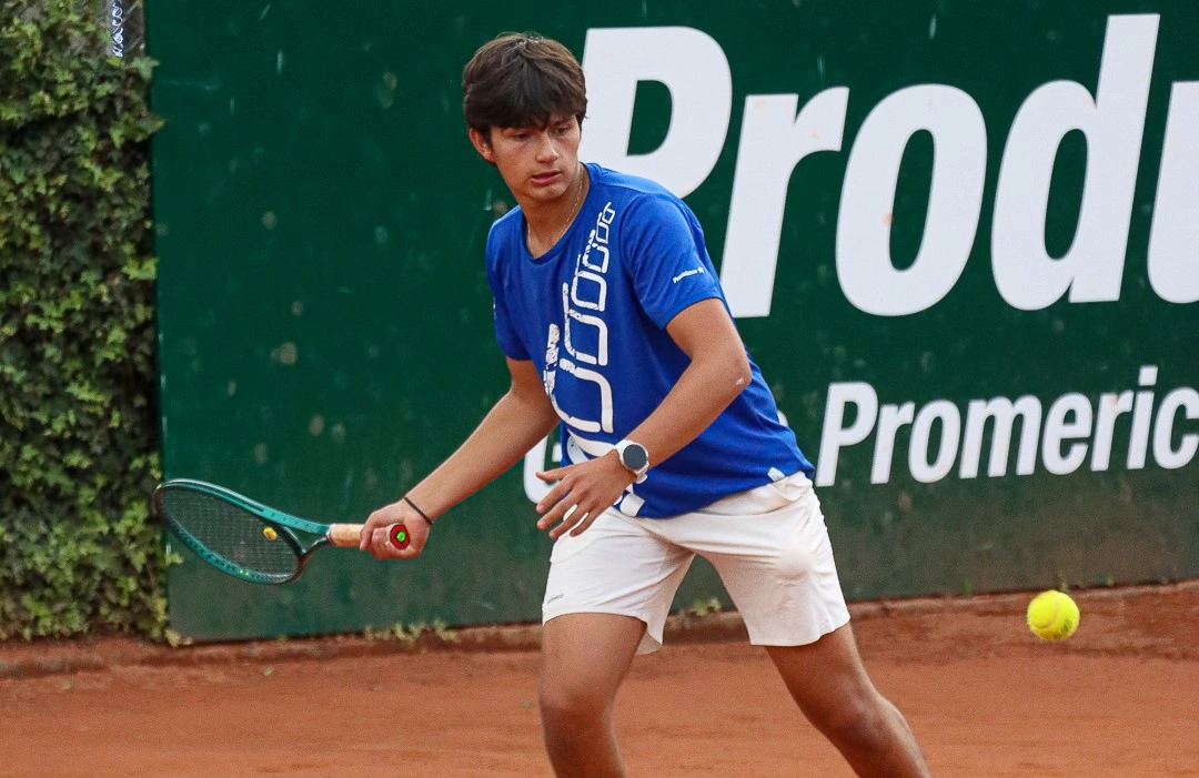 LB Sports | Academia de Tenis y Soccer en Cumbayá IMG_8315